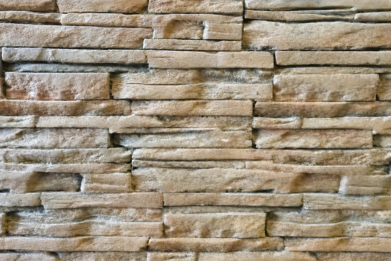 Vert Flex Roca Europa - revestiment vertical de formigó imprès per a murs i parets - Formigó Imprès Girona
