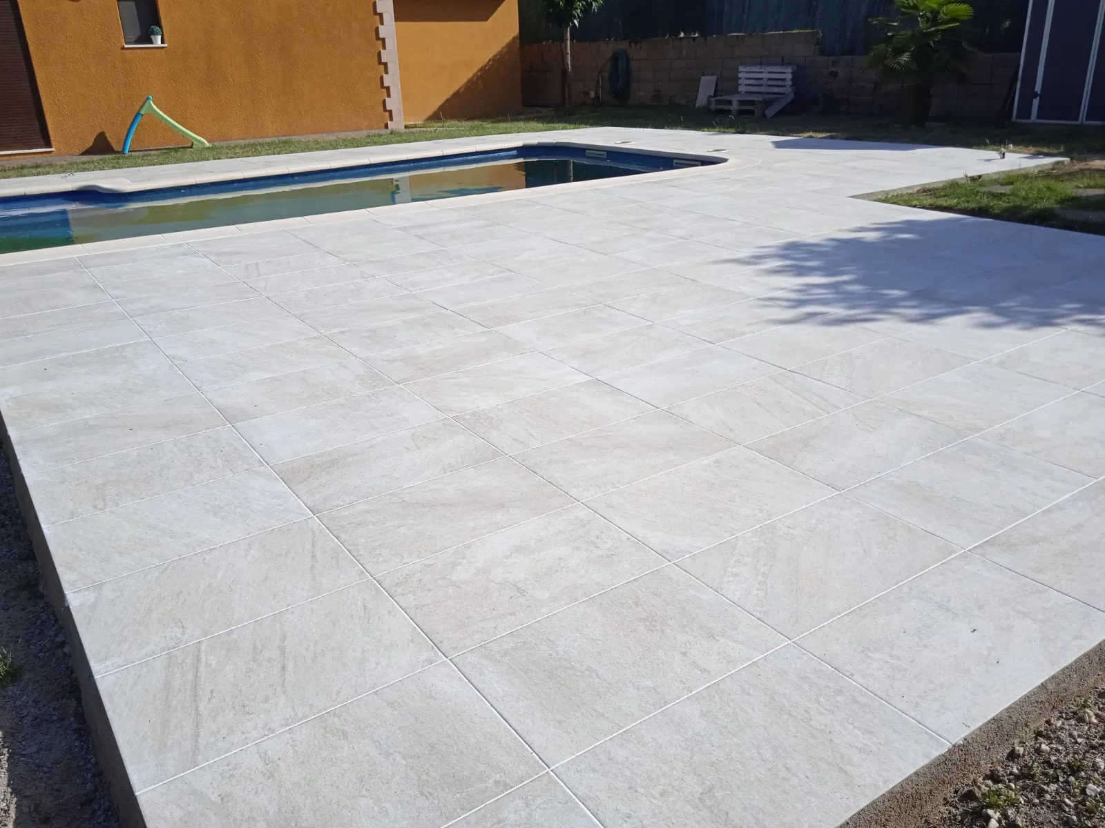 Acabat en Pedra Irregular